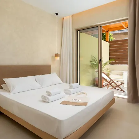 Acai Plant Based Hotell 4*